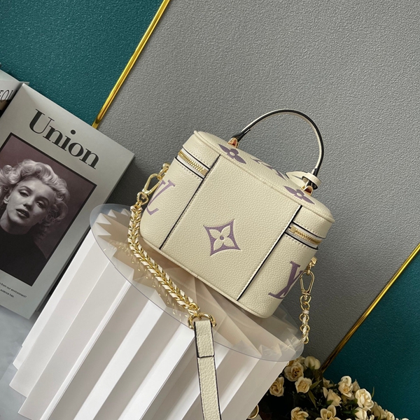 ルイヴィトンバッグ内部構造